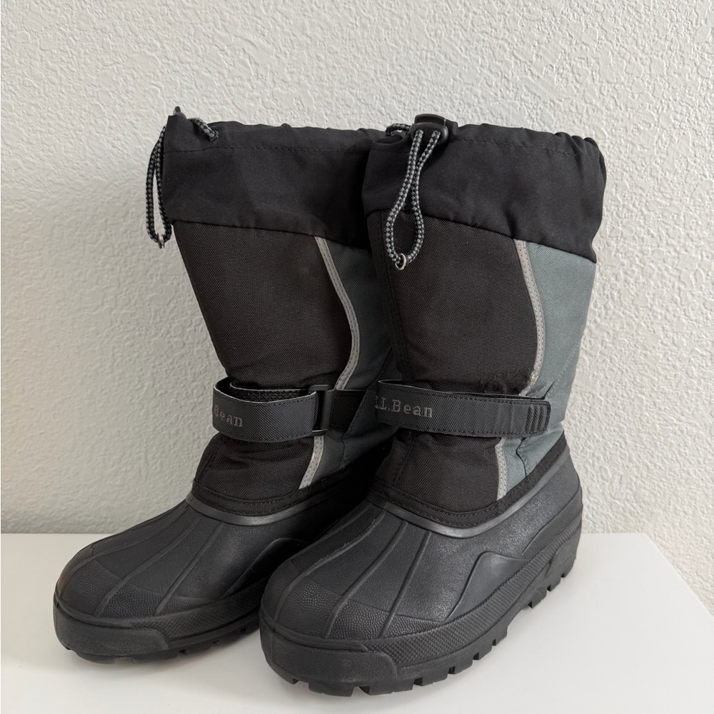 L.L. Bean Northwoods Black and Gray Snow Boots kids size 4